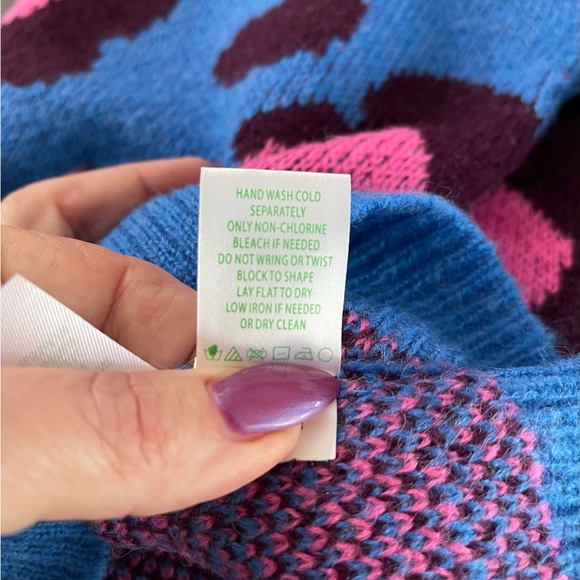 💕NWT Lilly Pulitzer Ferrara Sweater I’m Blue Flare Growl & Prowl Sz XXS - Picture 11 of 11